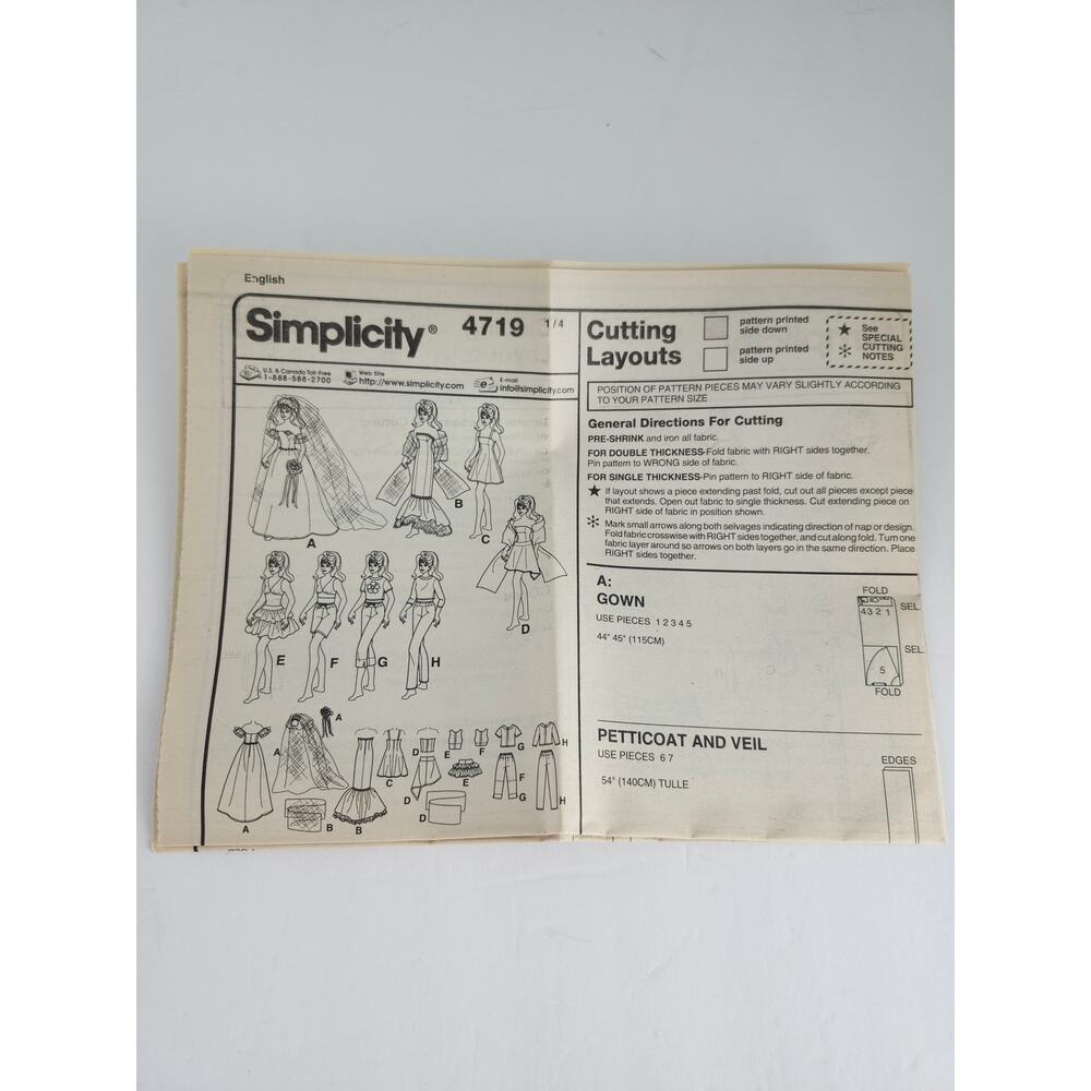 Simplicity 4719 UNCUT Pattern 11 1/2" Doll Barbie Clothes Andrea Schewe - Picture 3 of 5